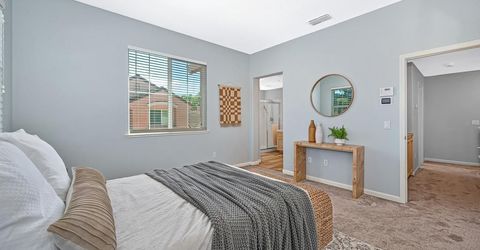 11 Venezia Ct, Sacramento, CA 95831 Photo