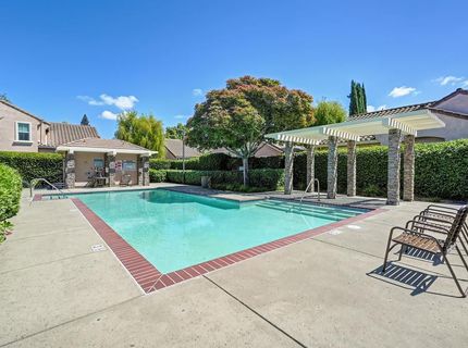 11 Venezia Ct, Sacramento, CA 95831 Photo