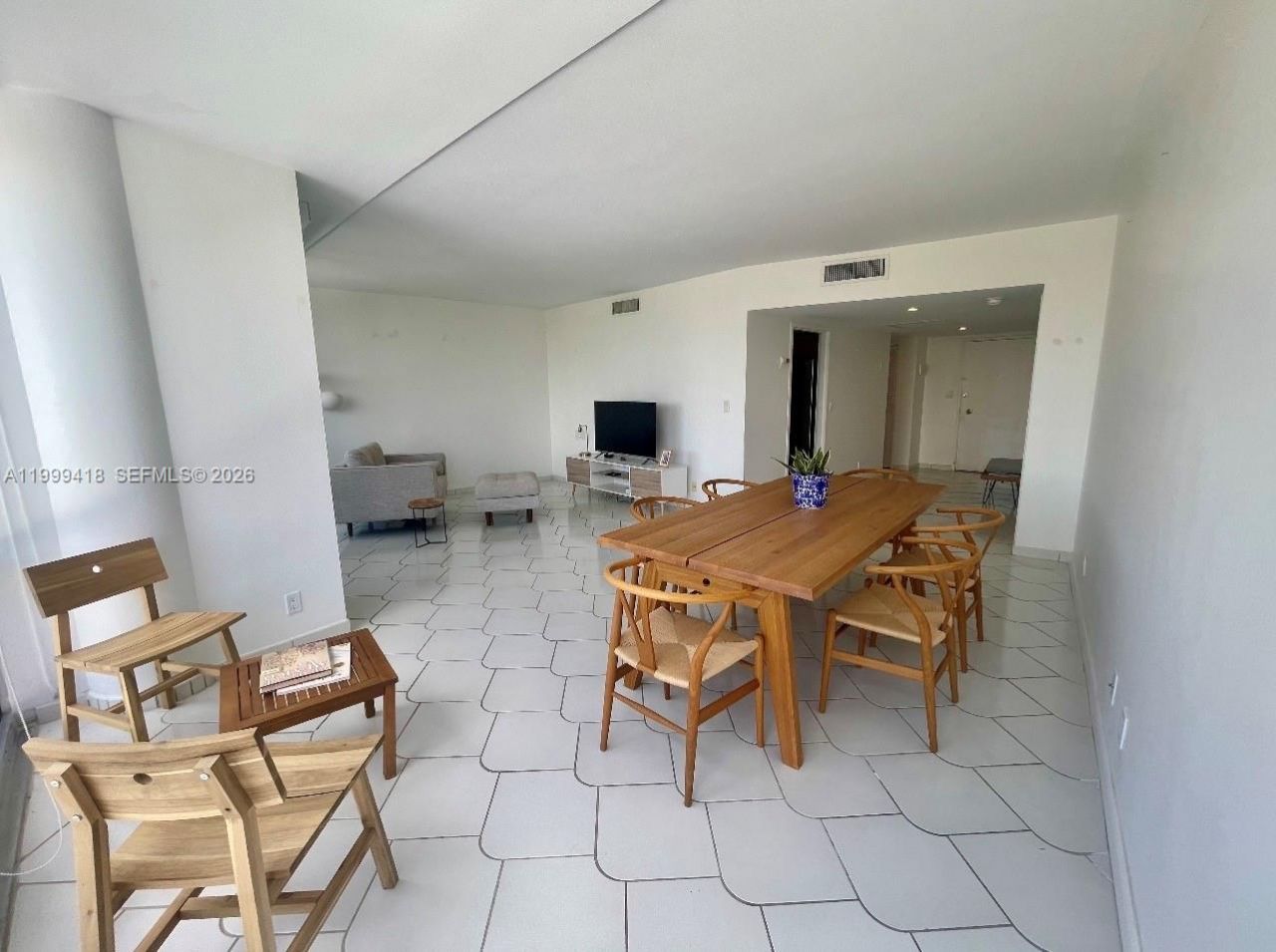 900 Bay Dr, Unit 311, Miami Beach, FL 33141 Photo