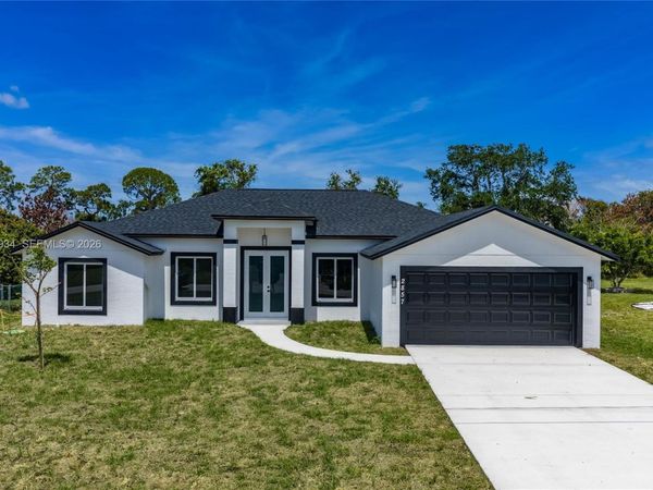 2857 SE Cabana Ln , Port St. Lucie, FL 34952