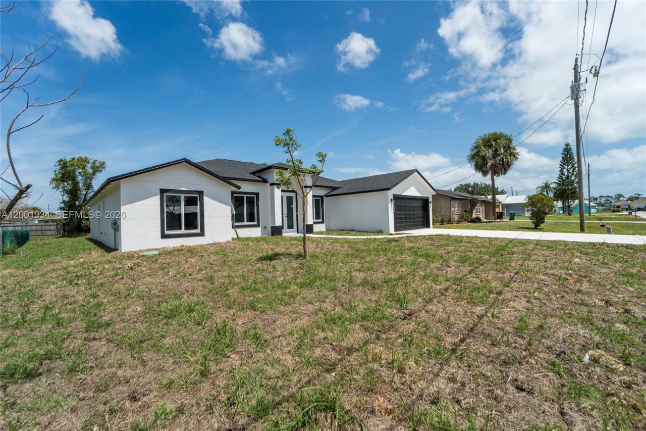 2857 SE Cabana Ln, Port Saint Lucie, FL 34952 Photo