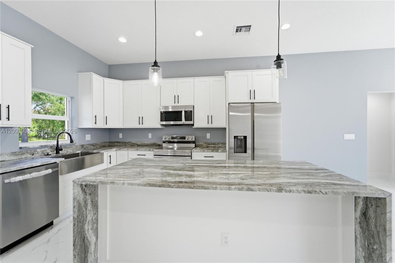 2857 SE Cabana Ln, Port Saint Lucie, FL 34952 Photo