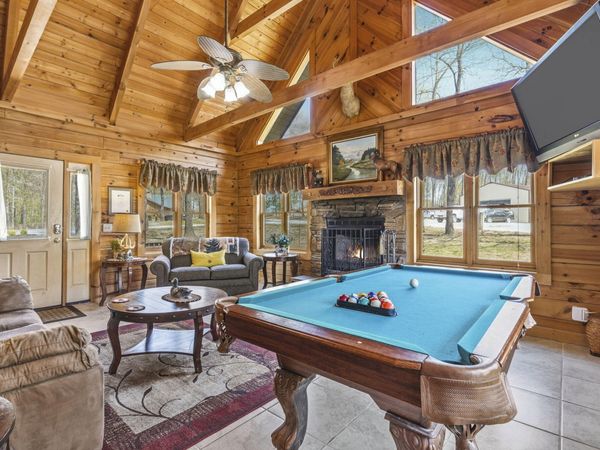 956 Jones Road, Ridgedale, MO 65739