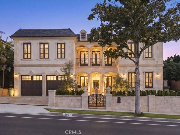 2027 Santiago, Newport Beach, CA 92660