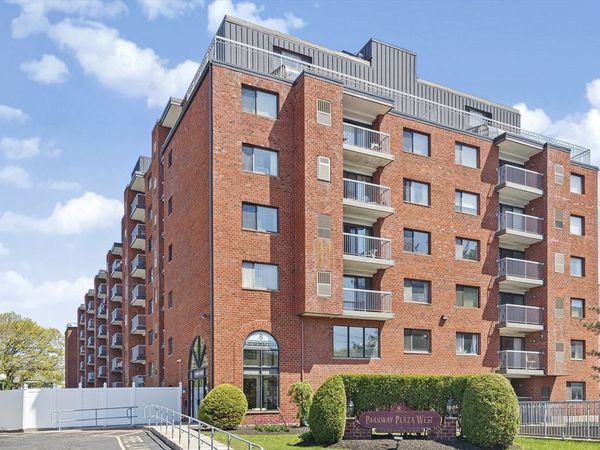 8 Ninth, Unit 707, Medford, MA 02155