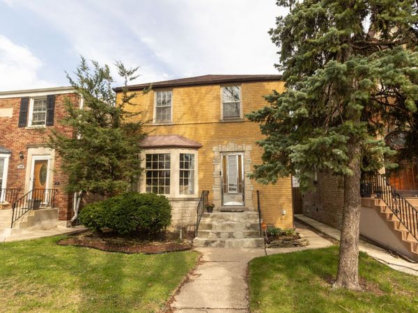 1747 N Sayre Avenue, Chicago, IL 60707