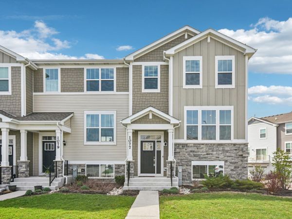 1077 Moraine Drive , South Elgin, IL 60177