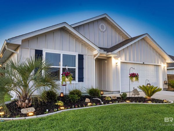 420 Winters Avenue, Gulf Shores, AL 36542