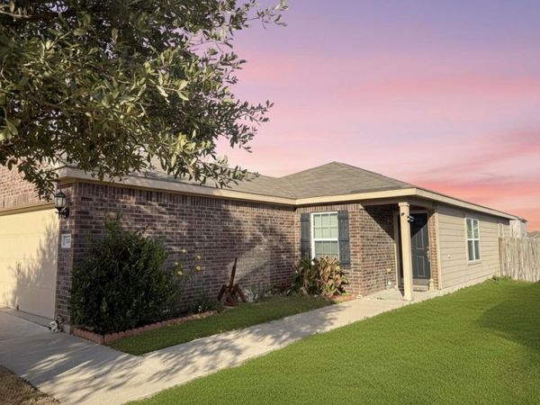 108 Koontz LOOP, Jarrell, TX 76537