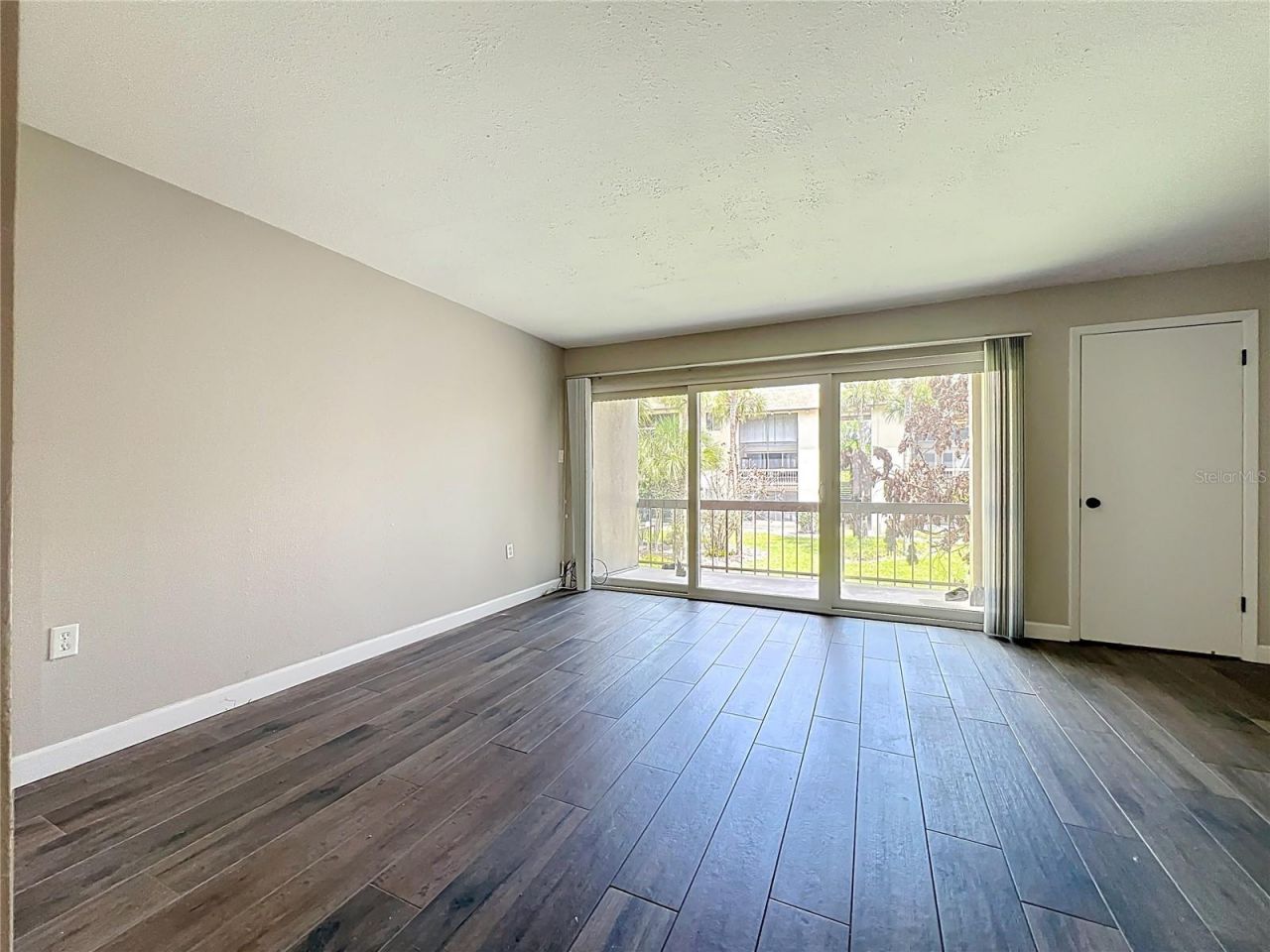 590 Orange Drive, Unit 136, Altamonte Springs, FL 32701 Photo