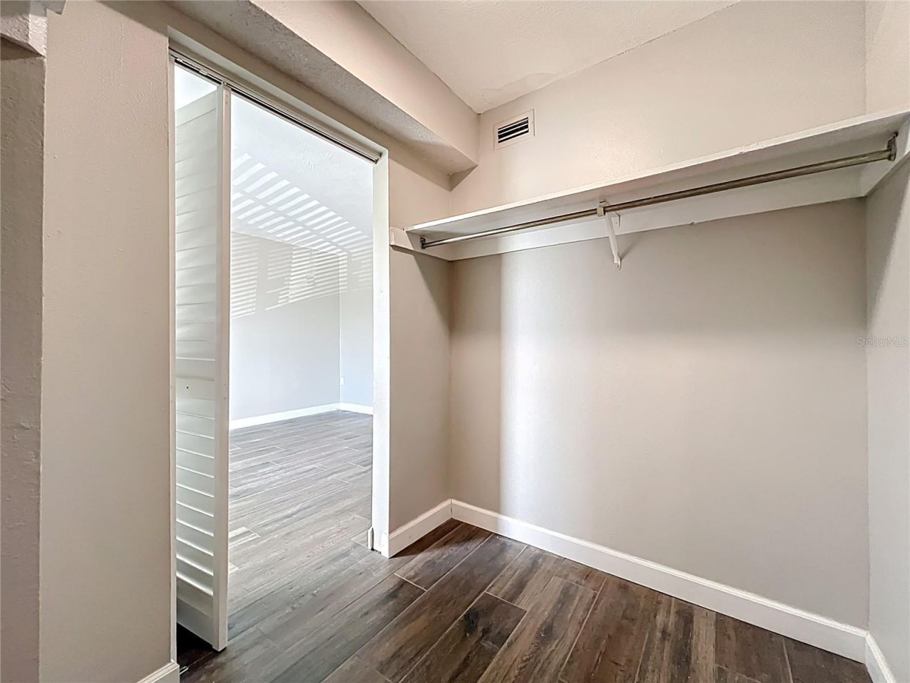 590 Orange Drive, Unit 136, Altamonte Springs, FL 32701 Photo