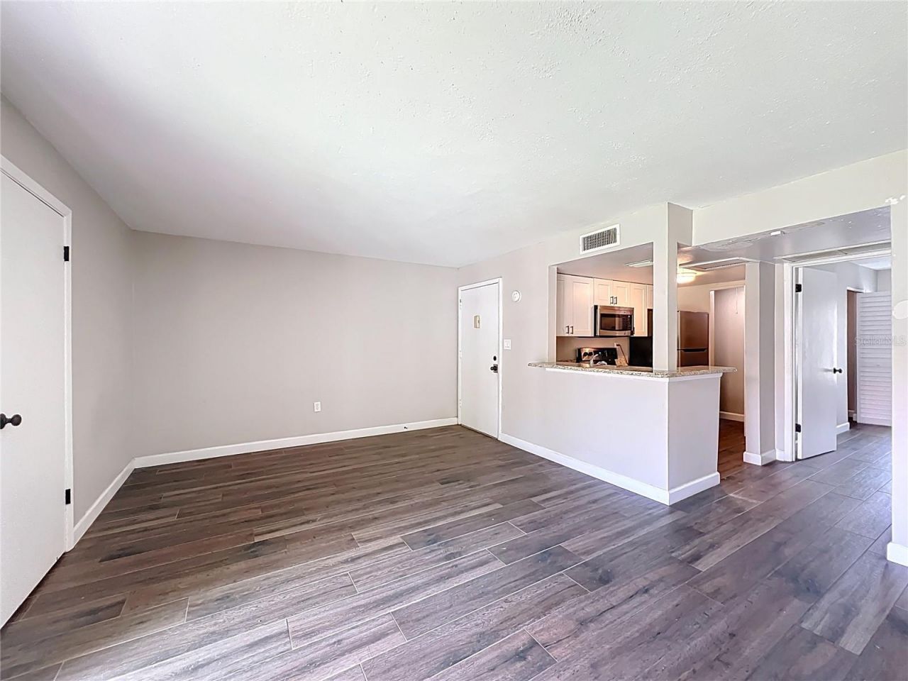 590 Orange Drive, Unit 136, Altamonte Springs, FL 32701 Photo