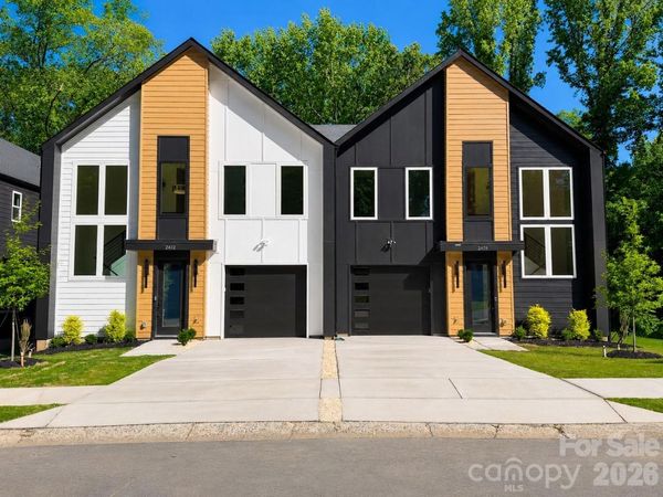 2412 Crestview Drive, Charlotte, NC 28216