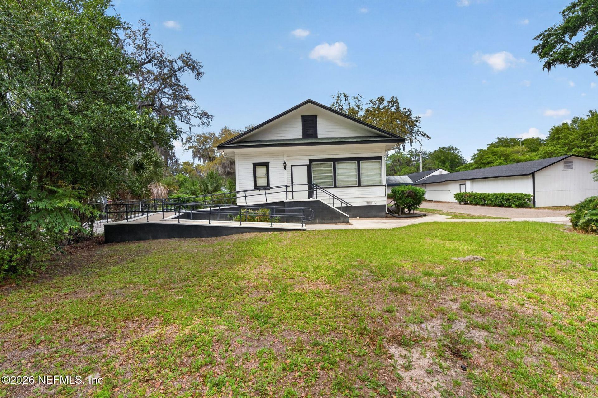 4004 Atlantic Boulevard, Jacksonville, FL 32207 Photo