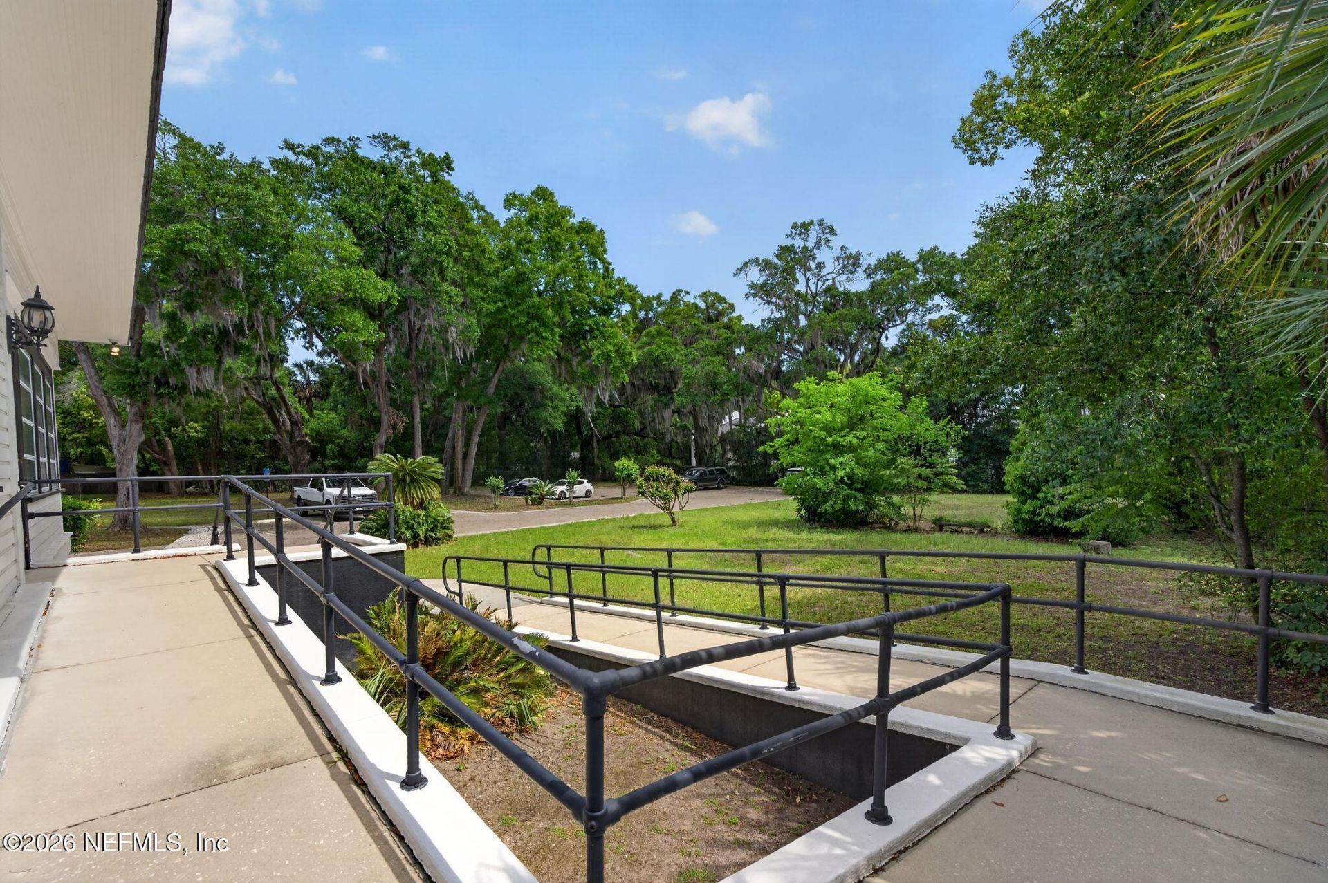 4004 Atlantic Boulevard, Jacksonville, FL 32207 Photo