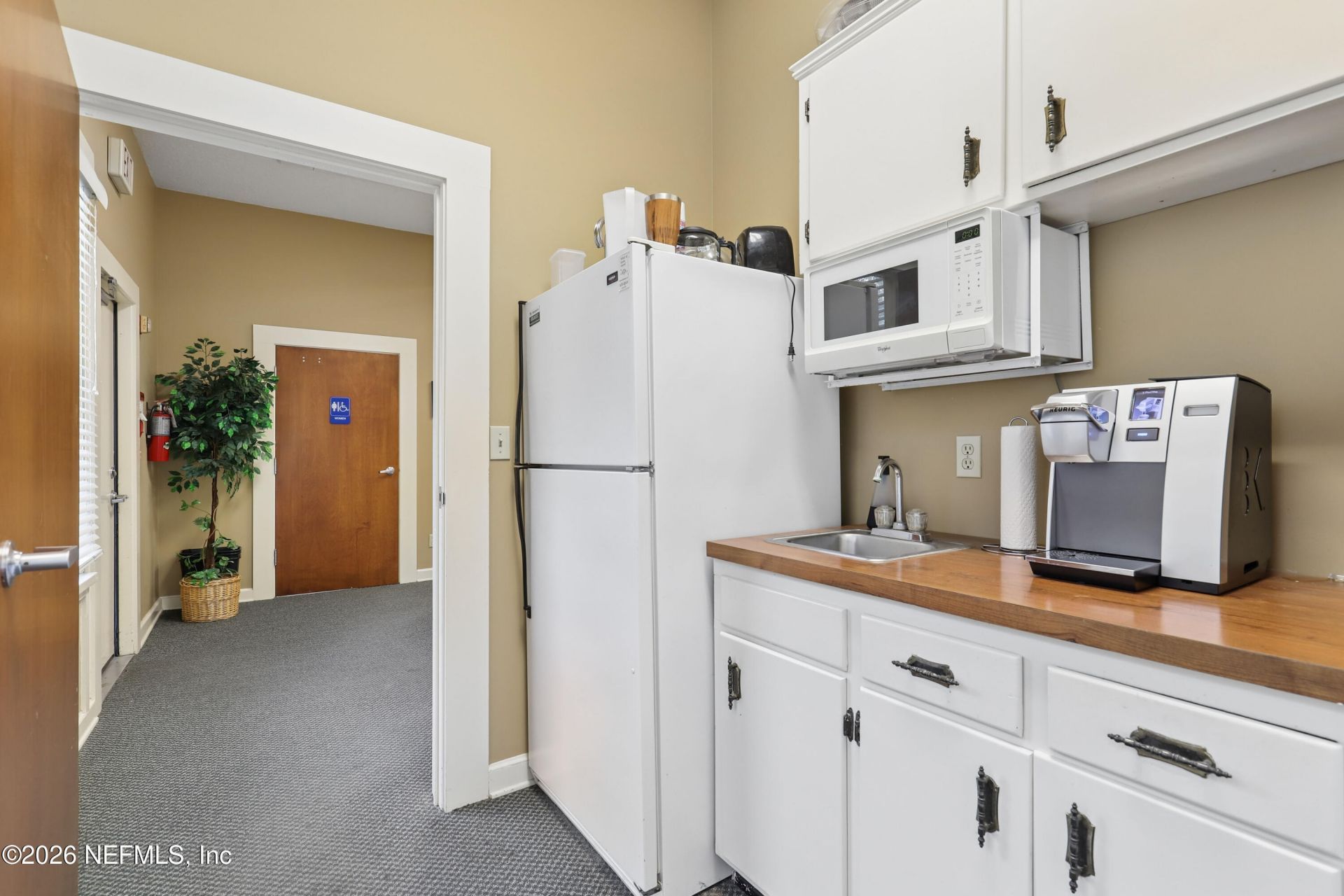 4004 Atlantic Boulevard, Jacksonville, FL 32207 Photo