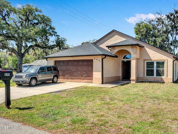 646 WHITEHALL Street, Daytona Beach, FL 32114