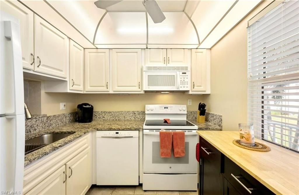 1580 Pine Valley Dr, Unit 217, Fort Myers, FL 33907 Photo