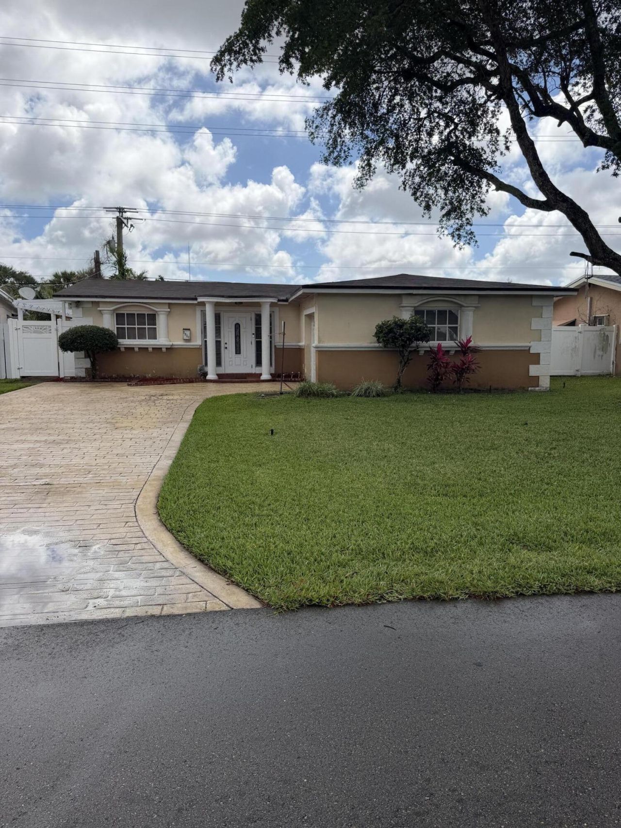 3509 Garden Lane, Miramar, FL 33023 Photo