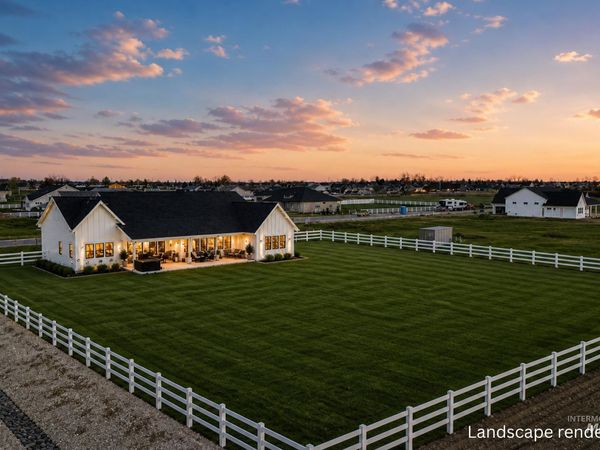 24853 Haflinger Way, Middleton, ID 83644