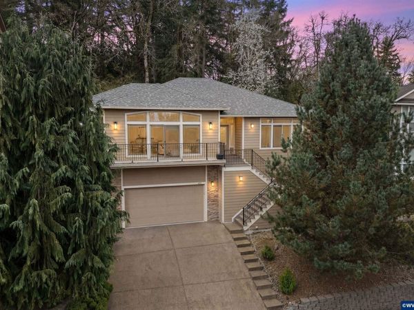 408 La Cresta Dr SE, Salem, OR 97306