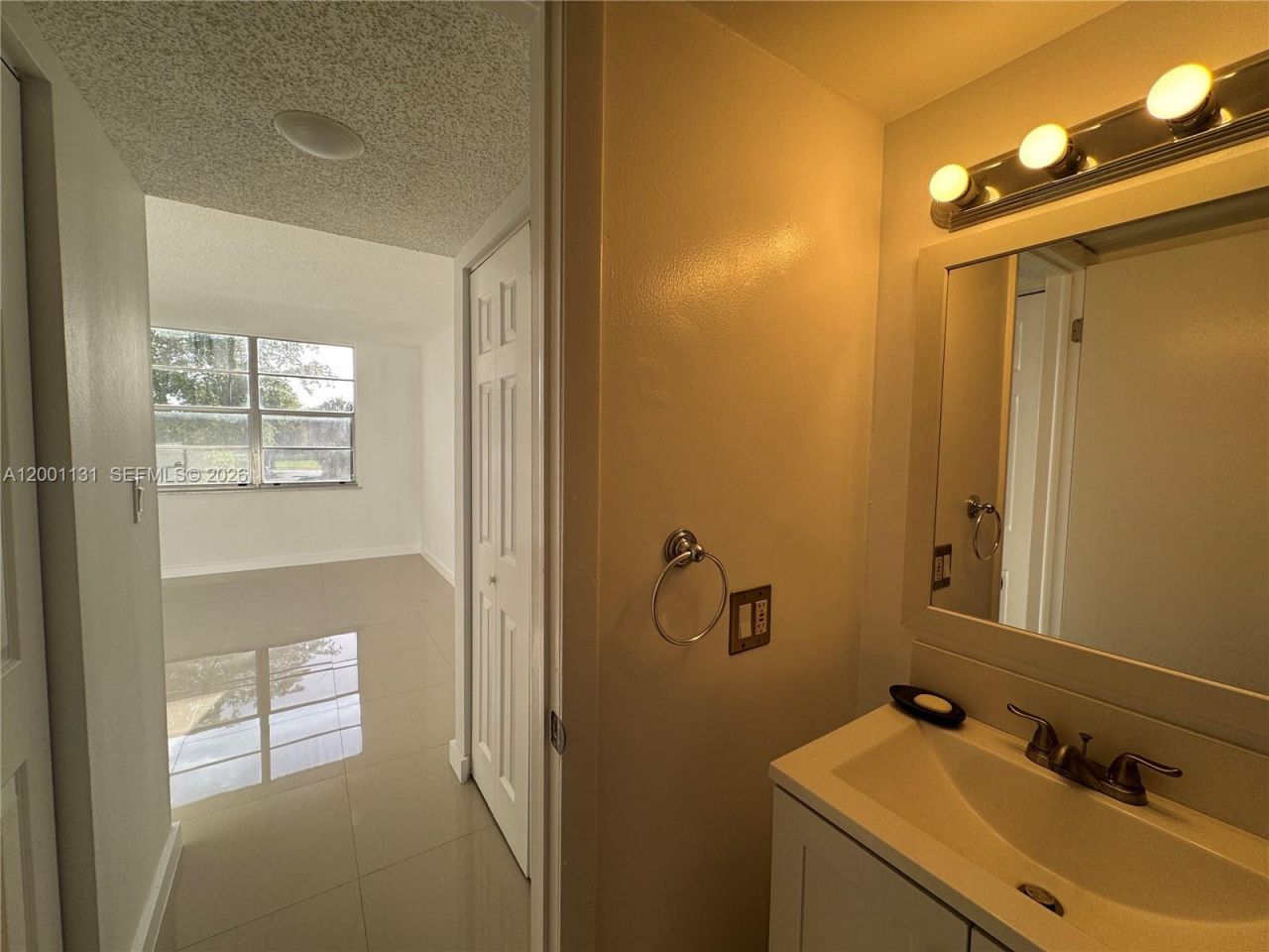 13120 SW 92nd Ave, Unit B-303, Miami, FL 33176 Photo