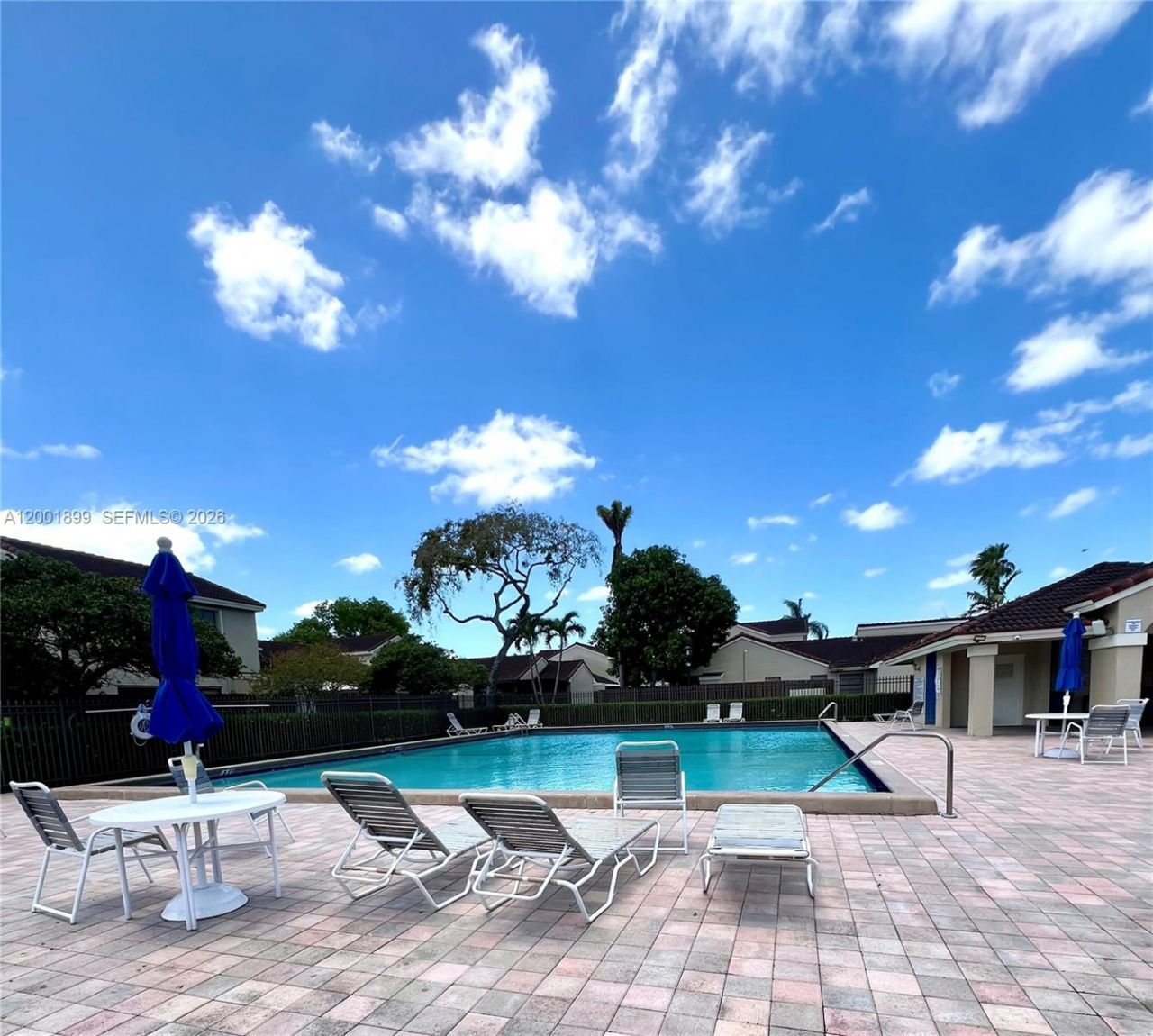 6109 NW 171st St, Hialeah, FL 33015 Photo