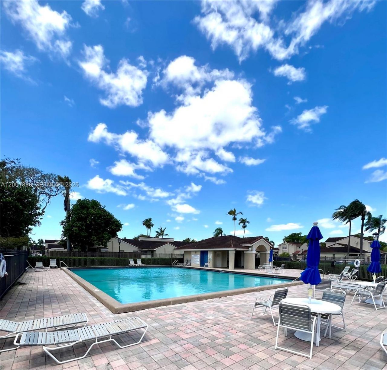 6109 NW 171st St, Hialeah, FL 33015 Photo