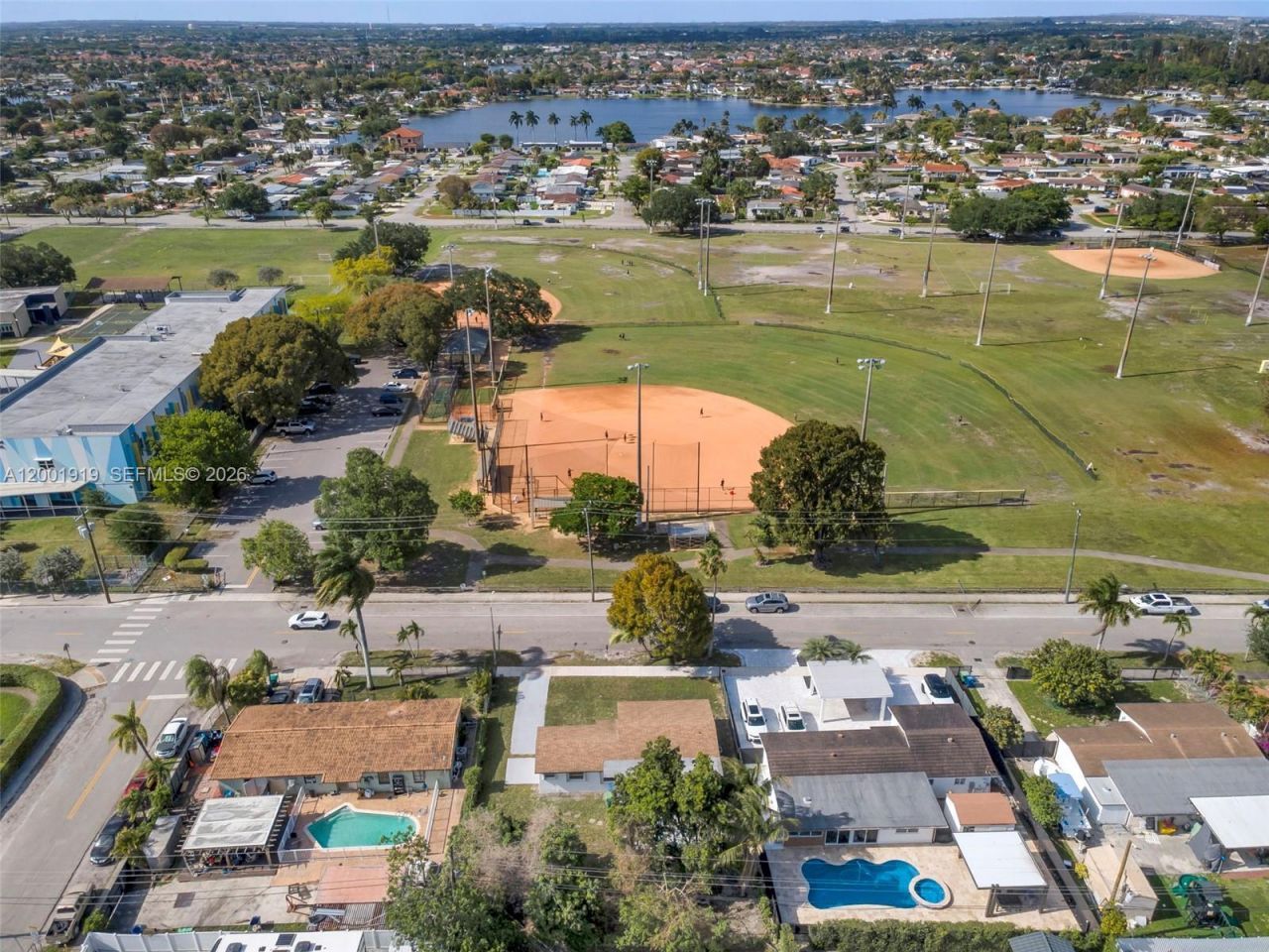 7970 NW 176th St, Hialeah, FL 33015 Photo