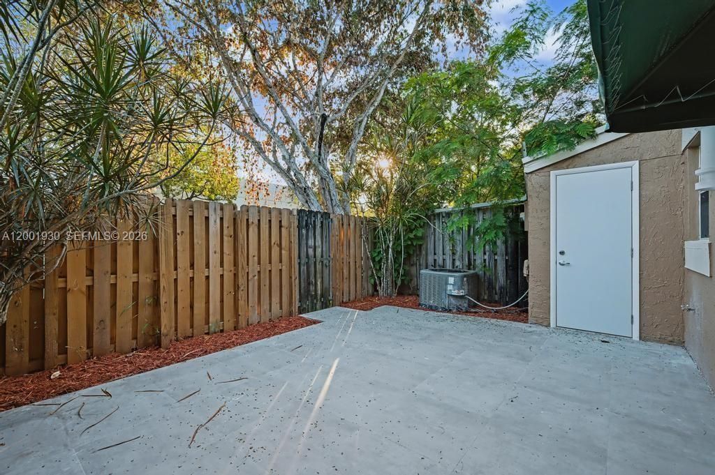 12224 SW 52nd Pl, Cooper City, FL 33330 Photo
