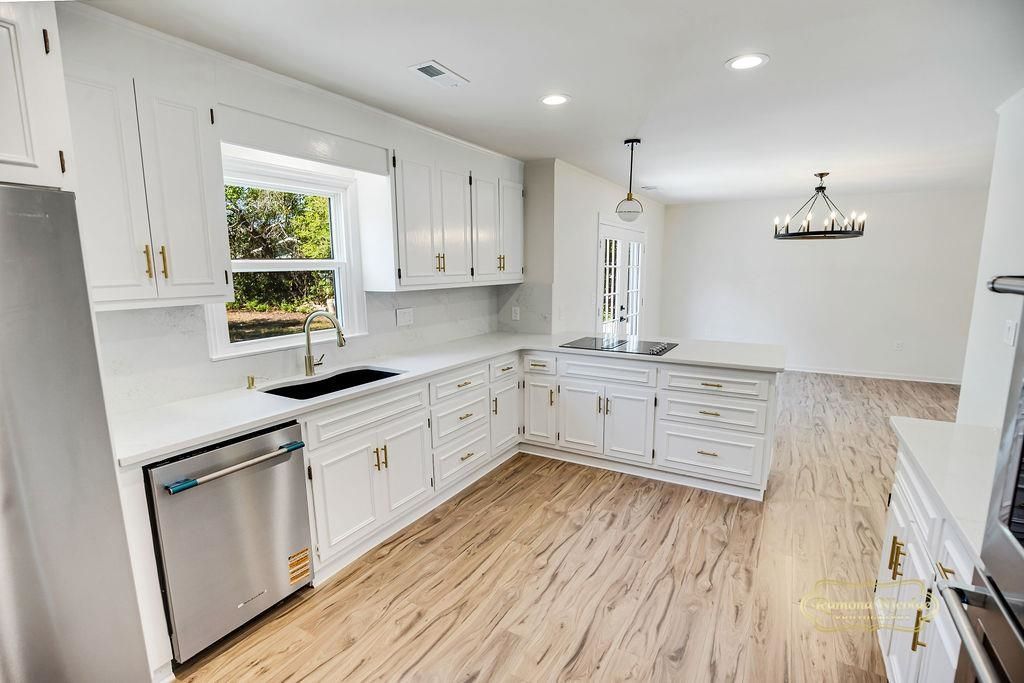 1769 Crooked Pine Dr. Photo 6