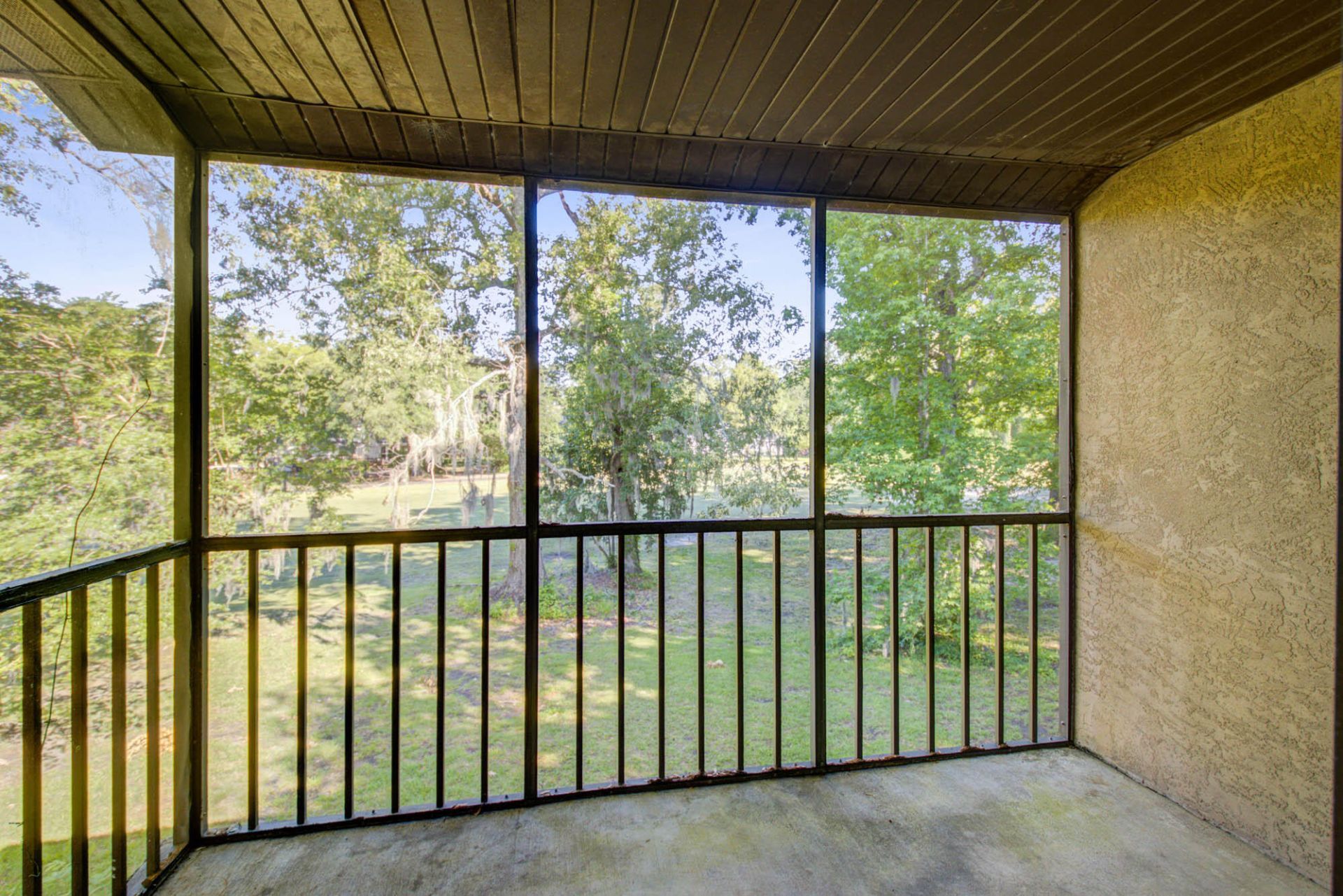 2955 Dove Haven Court Photo 18