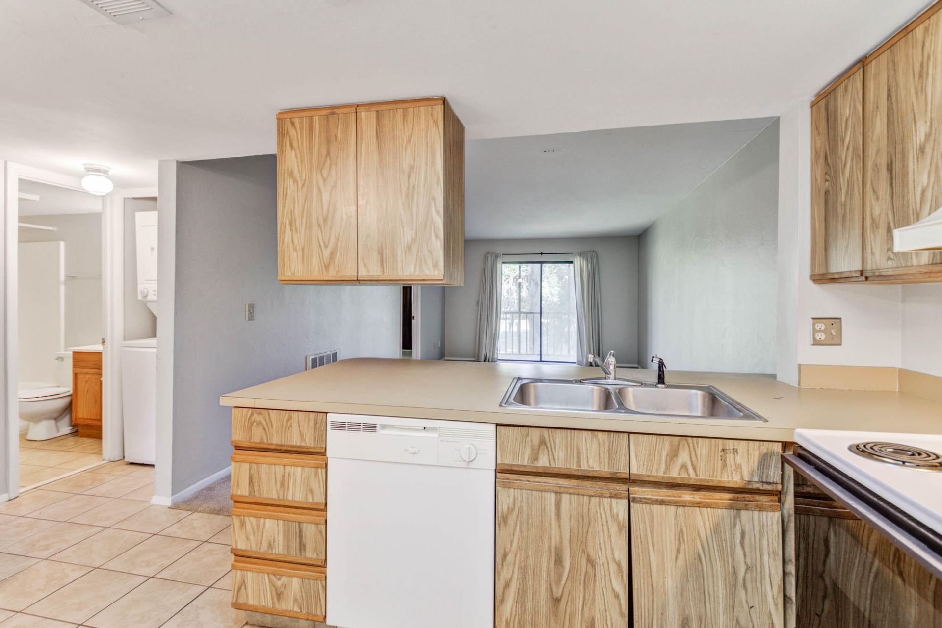 2955 Dove Haven Court Photo 6