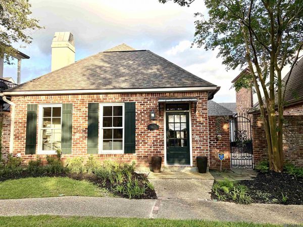 7952 Wrenwood Blvd, Unit #C, Baton Rouge, LA 70809