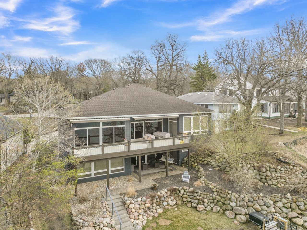 3907 Lakeshore Drive , Okoboji, IA 51355 Main Photo