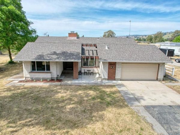 1645 Eberts Drive, San Martin, CA 95046