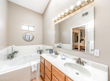 641 Talus Way, Reno, NV 89503 Photo