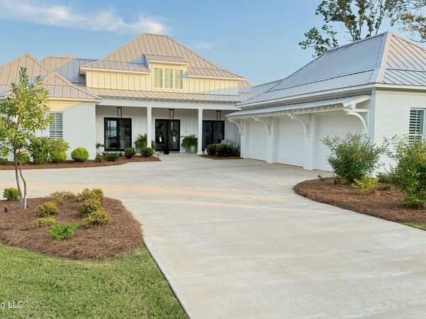 117 N Natchez Drive, Madison, MS 39110