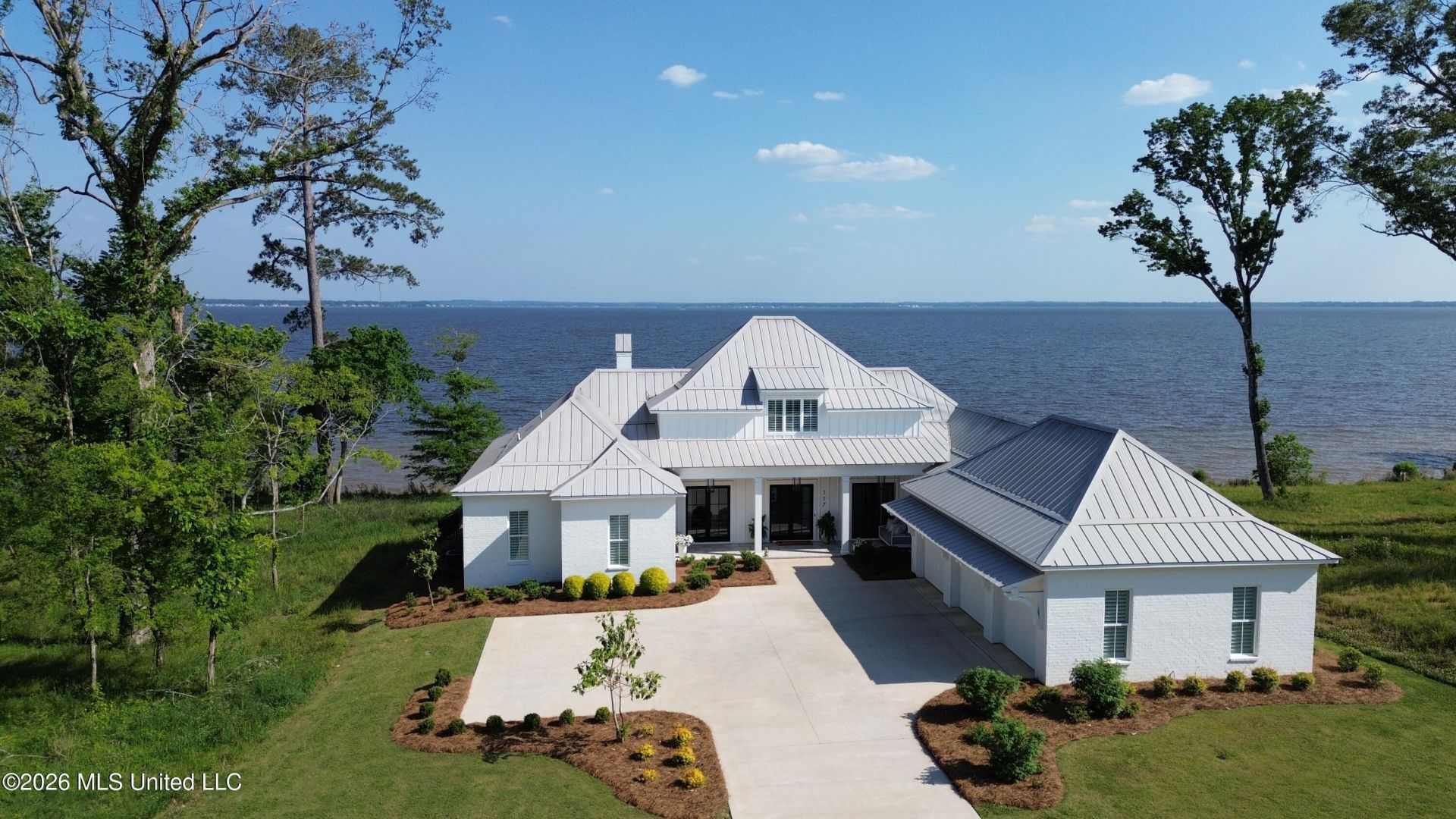 117 N Natchez Drive, Madison, MS 39110 Main Photo