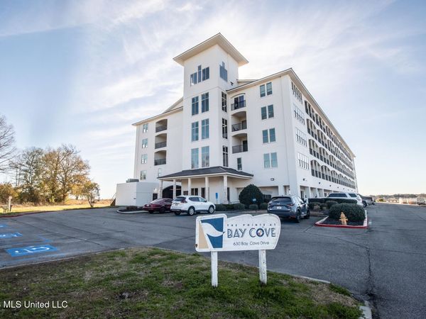 630 Bay Cove Drive, Biloxi, MS 39532
