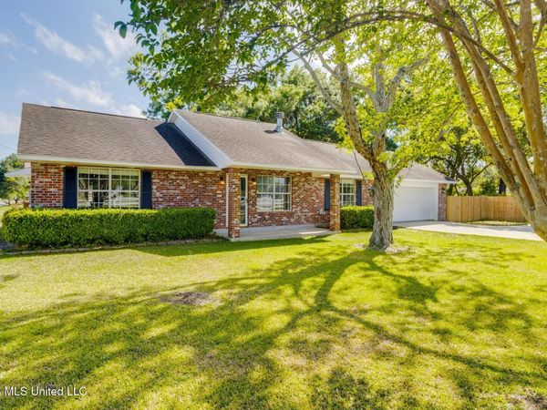 20075 Pineville Road, Long Beach, MS 39560