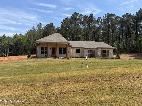 182 A D Mclendon Road, Mendenhall, MS 39114