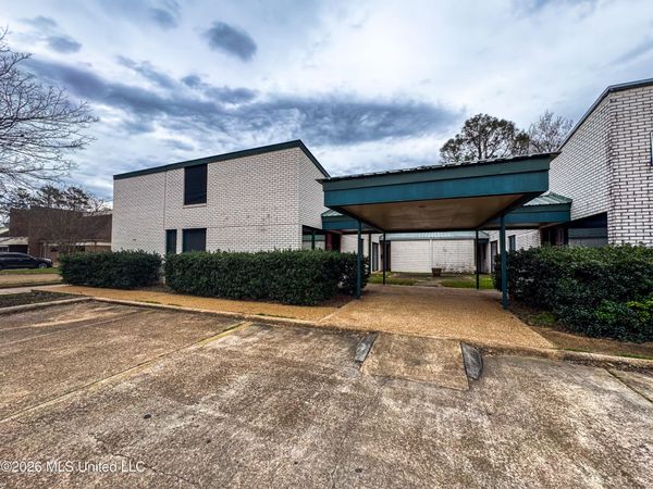 142 Jeff Davis Boulevard, Natchez, MS 39120