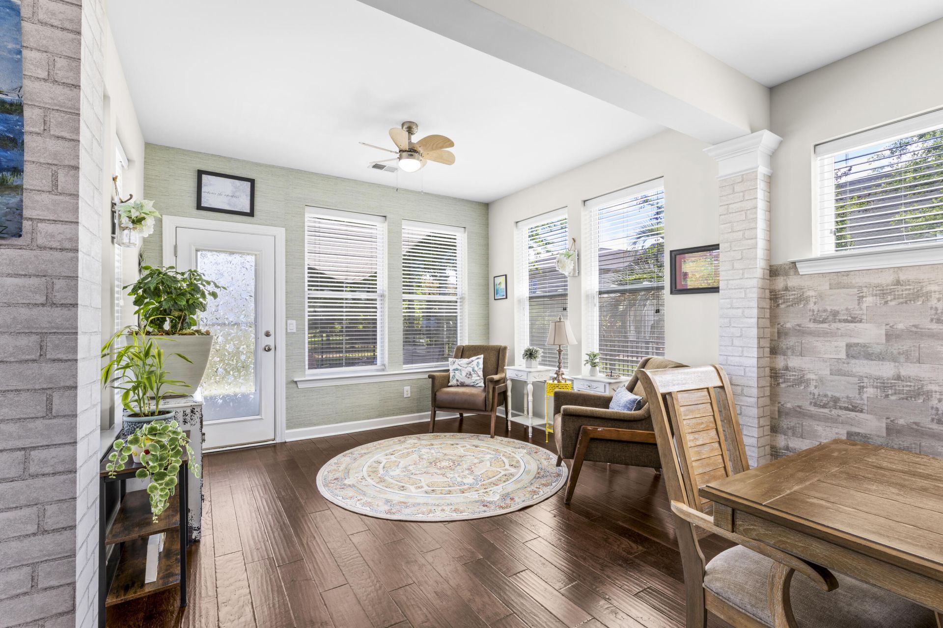 261 Topsaw Lane Photo 16