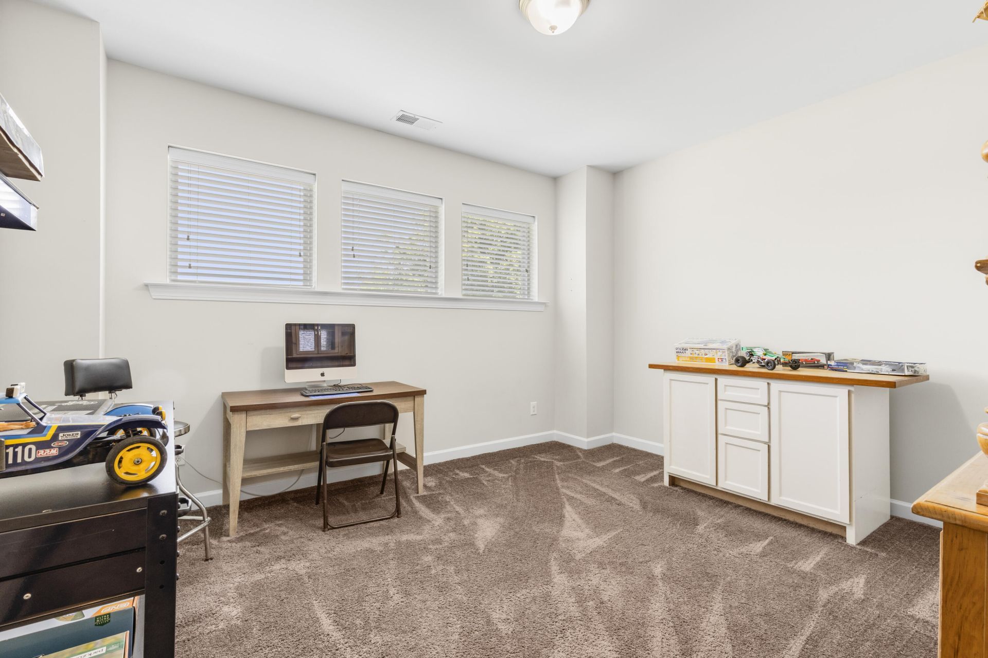 261 Topsaw Lane Photo 43