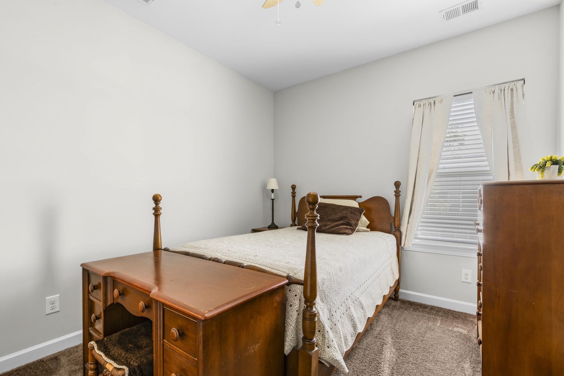 261 Topsaw Lane Photo 49