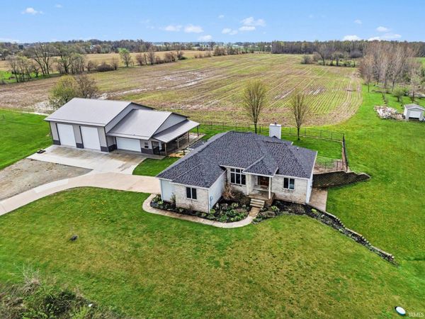 4715 W 200 South Road, Warsaw, IN 46580