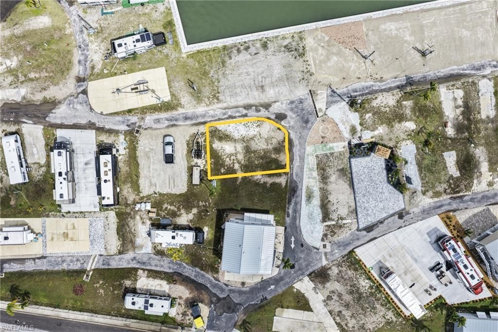 19281 #44 San Carlos Blvd, Fort Myers Beach, FL 33931 Photo