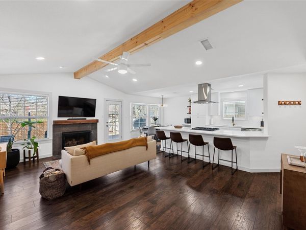 3836 Arrow DR, Austin, TX 78749