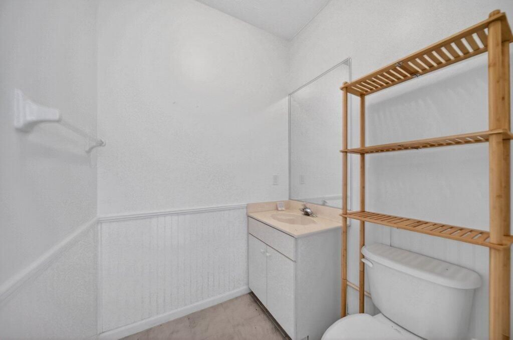 612 SE 6th Street, Stuart, FL 34994 Photo